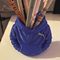 Hoodie Desk Pen Holder