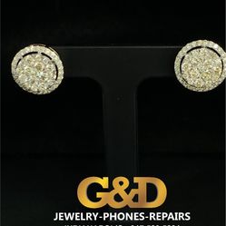 10k Gold With 1.25CT Diamond Earring 