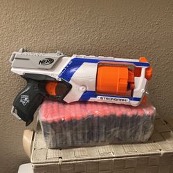 Nerf Gun w/ Bullets