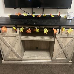 Farmhouse tv stand NEED gone asap