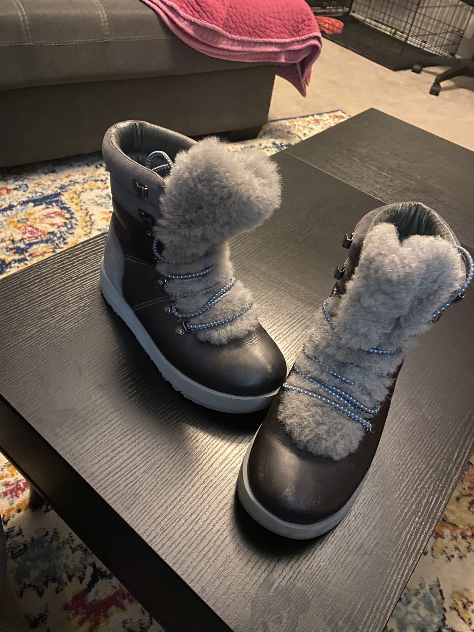 Ugg Snow Boots 