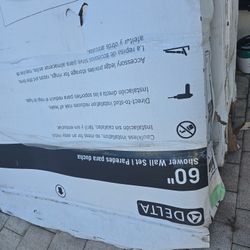 Delta
Classic 500 32 in. L x 60 in. W x 72 in. H 4-Piece Alcove Shower Kit with Shower Wall and Shower Pan in High Gloss White