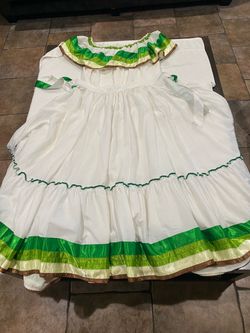 MEXICAN FOLKLORIC White & Green Dress