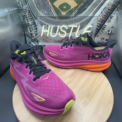 HOKA One One Clifton 9 ‘Fuchsia Black’ Men’s Sz 11D