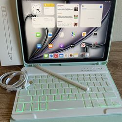 Apple iPad Air 11” M2 chip 128GB (2024 model / Gray) with keyboard and Pencil (100% battery)