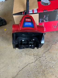 Toro electric snow shovel