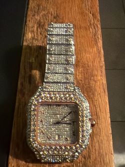 carti watch gold and iced new