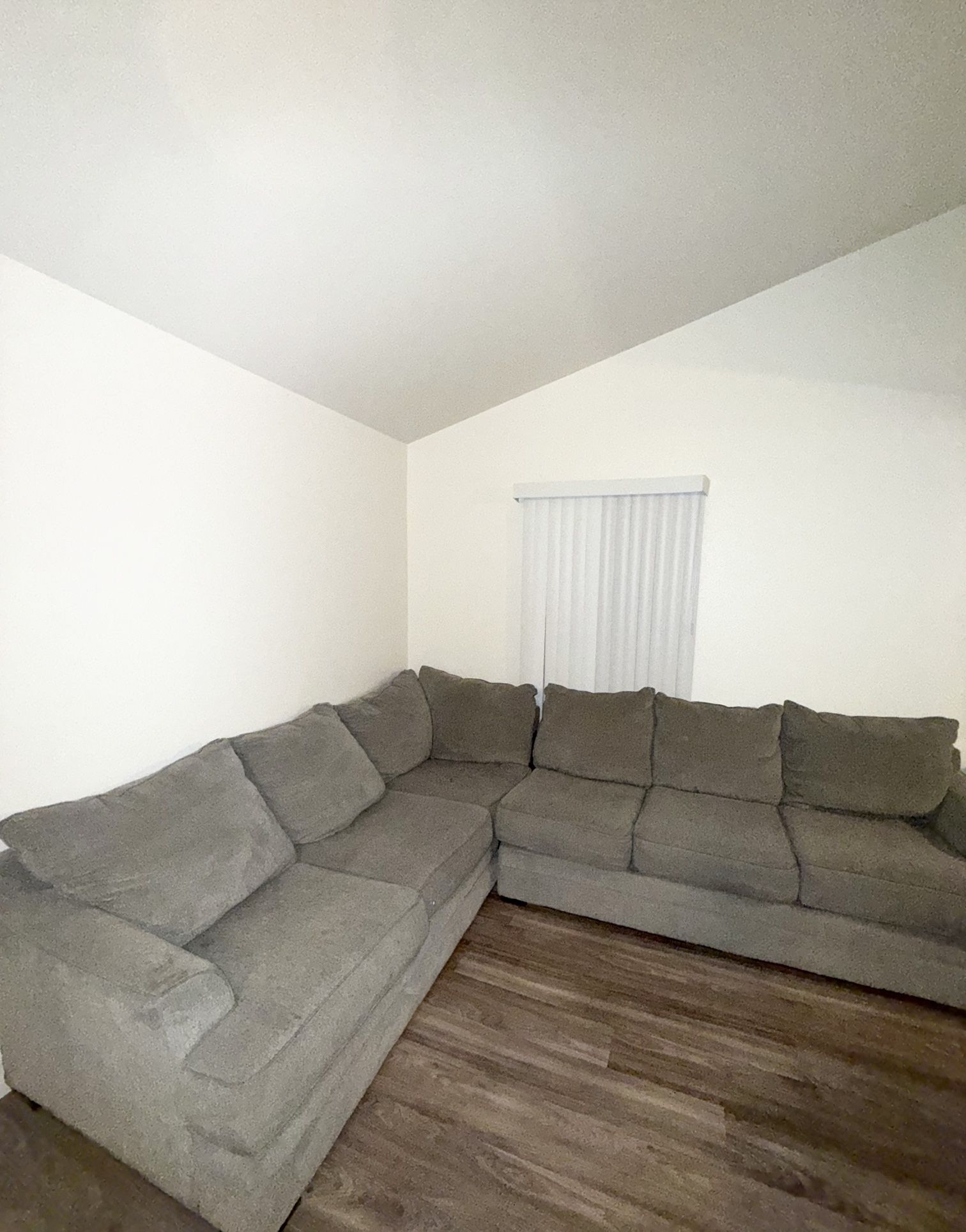 Sectional couch