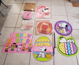 (24) 2015-17 PEANUTS/SNOOPY HALLOWEEN/V-DAY/EASTER SIGNS/Hanging Paper Lanterns 12" NIP