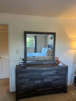 Dresser and Mirror Sets