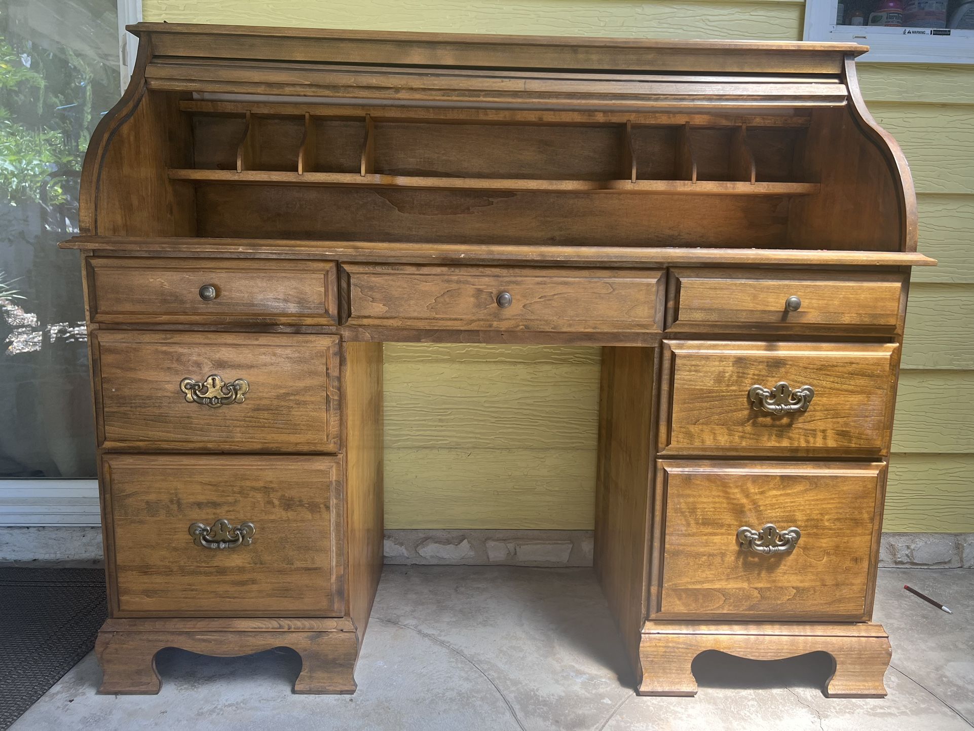Desk