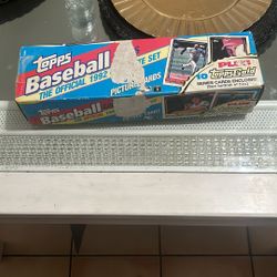 Topps Baseball Cards Official 1992