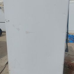FREE DELIVERY KENMORE FREEZER $100 OBO