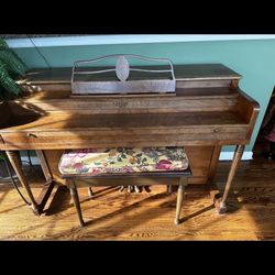 Lester Piano