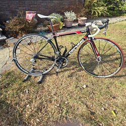 Cervelo 2011 Full Carbon Fiber, With Red Shifters