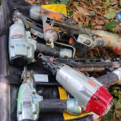 318 Gauge Nail Guns Trim Nailers And Two 16 Gauge Nail Guns All Almost Brand New All Work Good