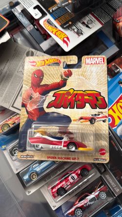 Hot Wheels Premium Marvel Spider-Man Spider Machine GP-7