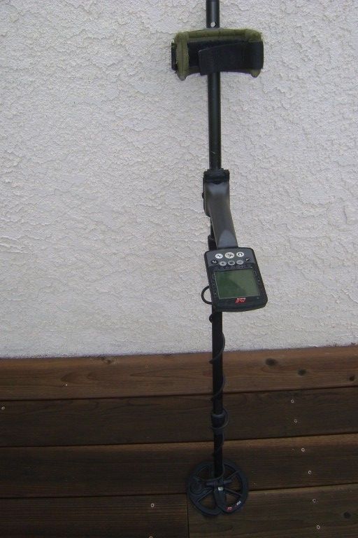 Minelabs Equinox 800 With 6 And 11 Inch Coils
