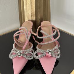 New Women’s Heels Designer 