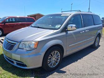 2014 Chrysler Town & Country