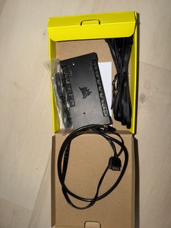 iCUE Commander PRO Smart RGB Lighting and Fan Speed Controller