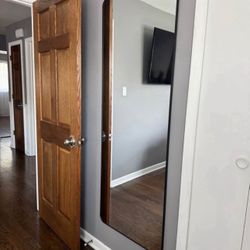 Full Size Body Mirror (Stand Included)