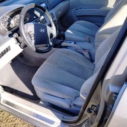 2006  Hyundai Sonata 140000 Miles Clean In Side  Runs And Drives Good 