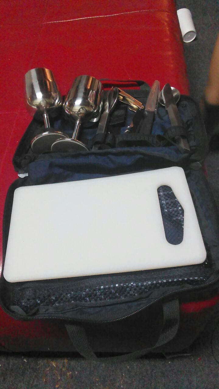 Travelsmith traveling kit