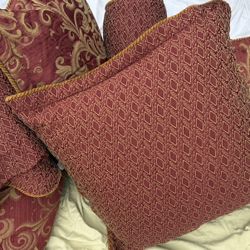 Queen Comforter Set
