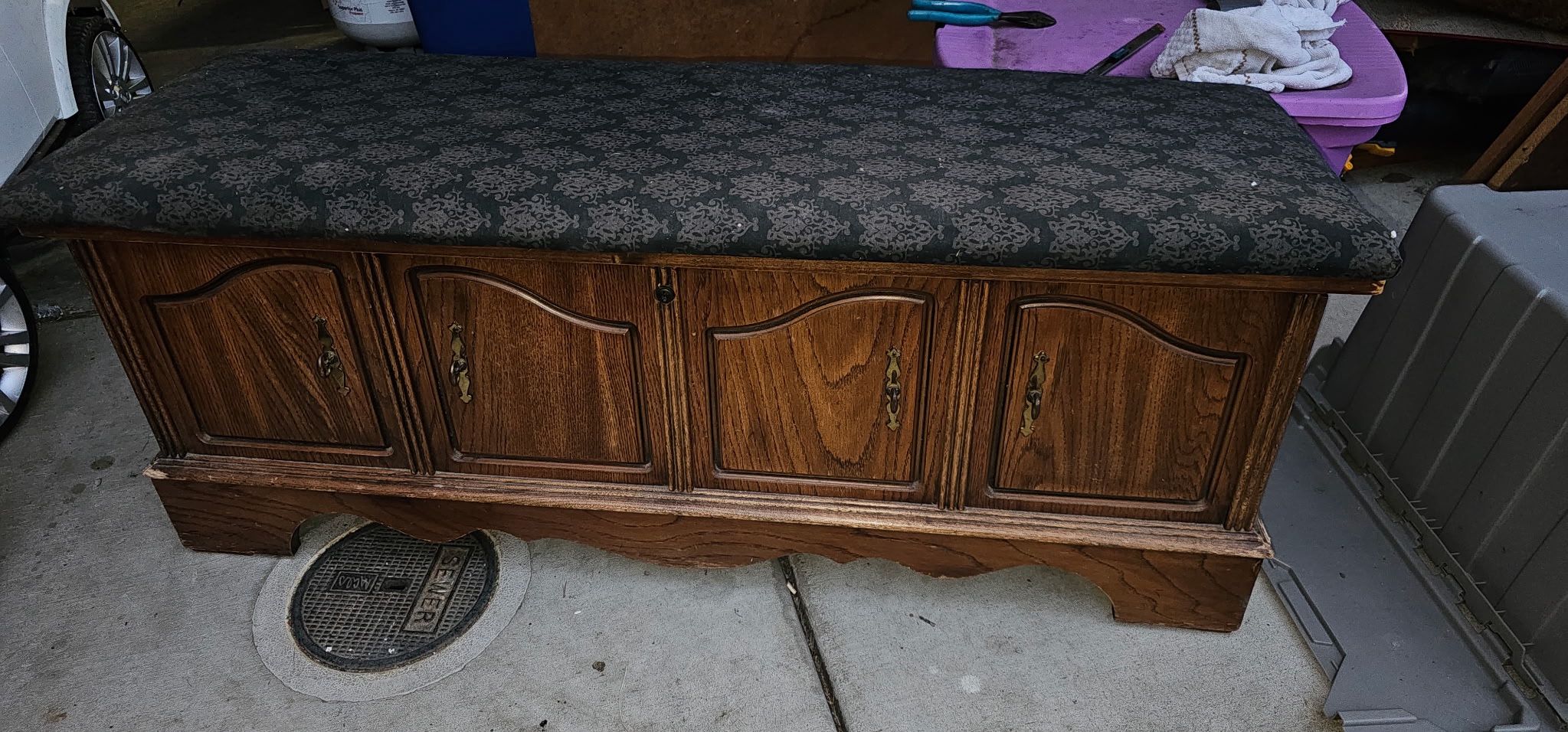 Lane Wooden Chest See Pics For Imperfections
