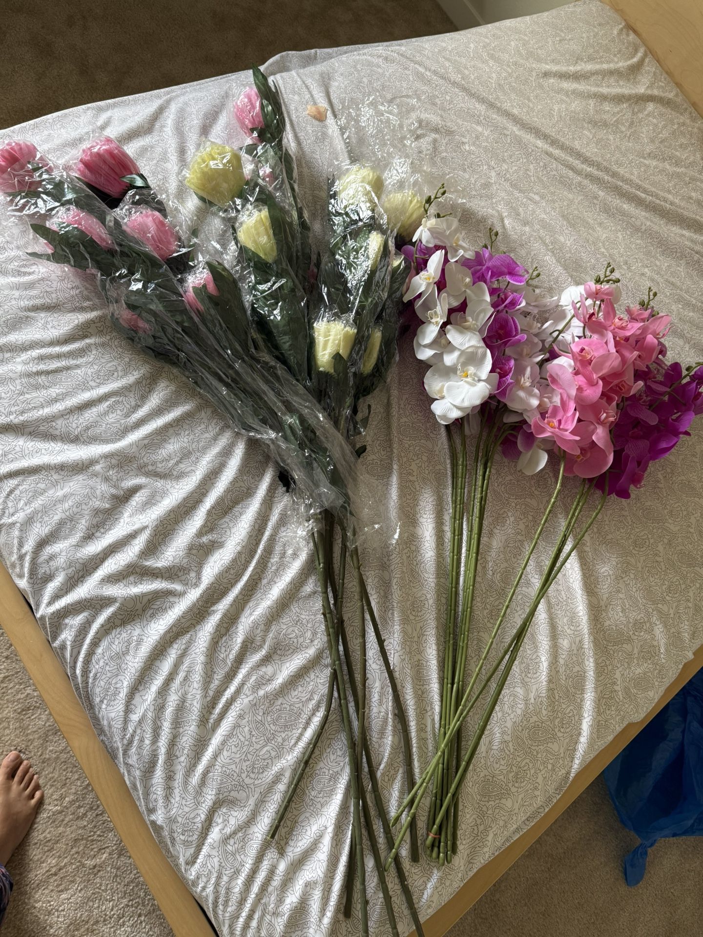 New Bunch Of Long Stick Flowers