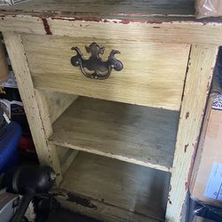 Side Drawer