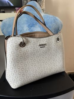 Guess Medium Hand Bag
