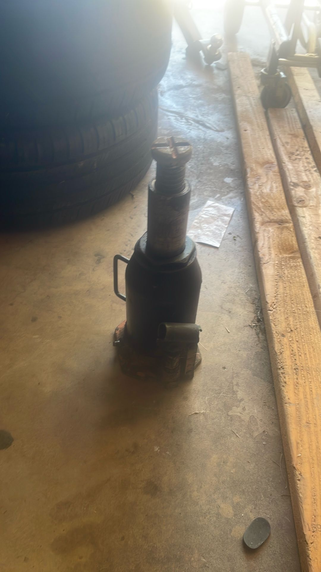 Bottle Jack