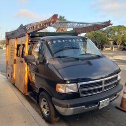 96 Dodge B2500 "Woody"