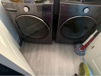 Washer and dryer LG