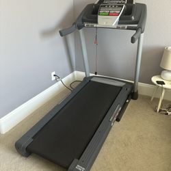 Pro Form 505 CST treadmill. for Sale in Las Vegas NV OfferUp