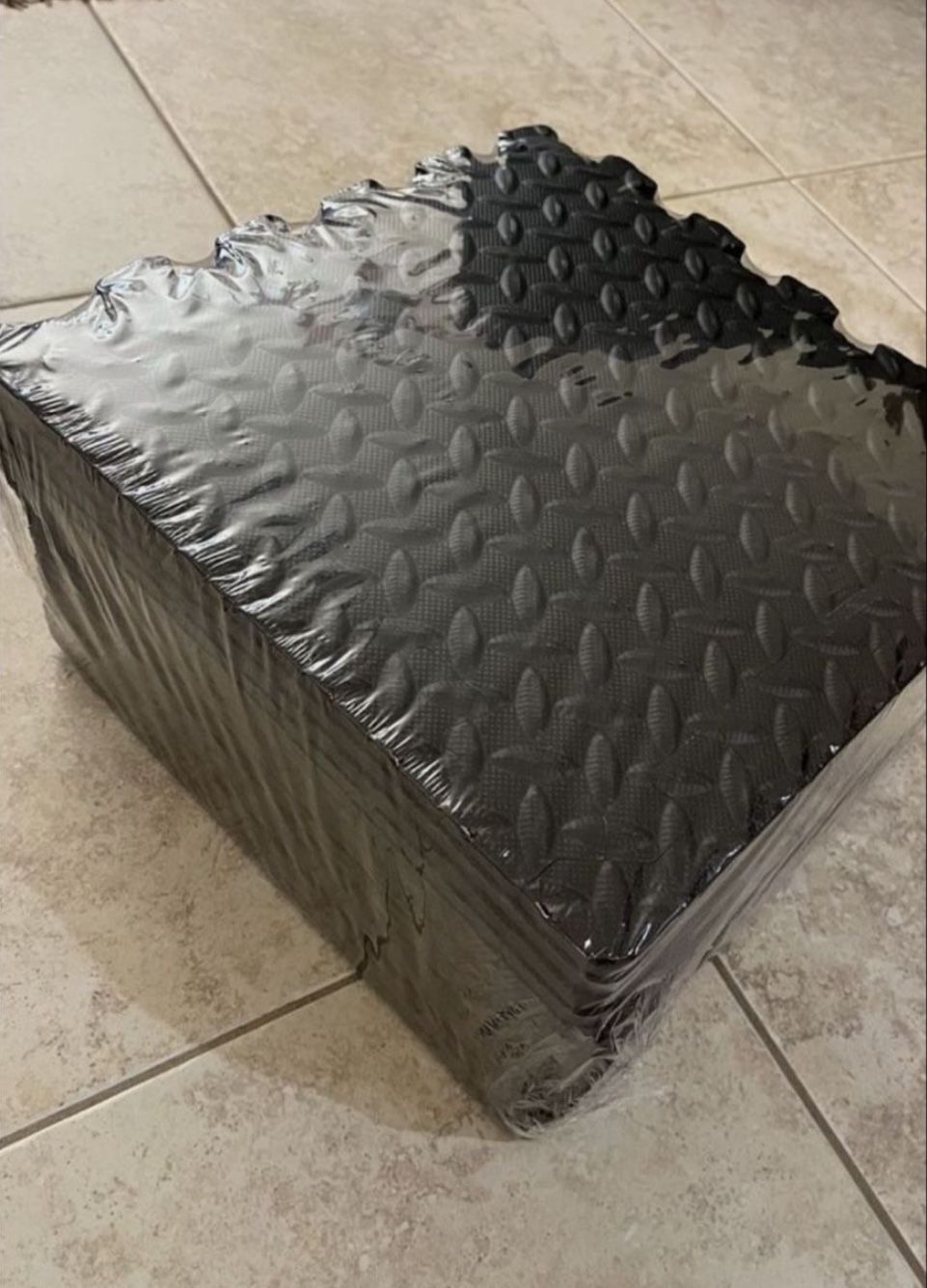 $60 20 Pack Gym Mats 12x12 (20 Sq Ft)