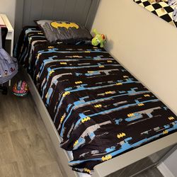 Twin side bed and box spring