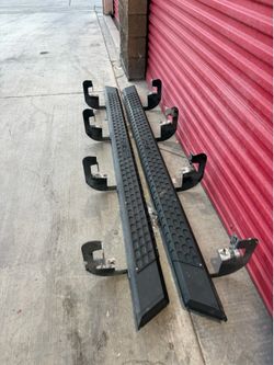 GMC Sierra leer Aries steps