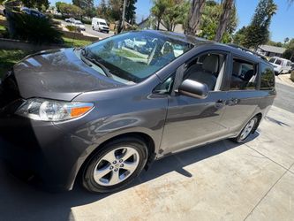 2013 Toyota Sienna