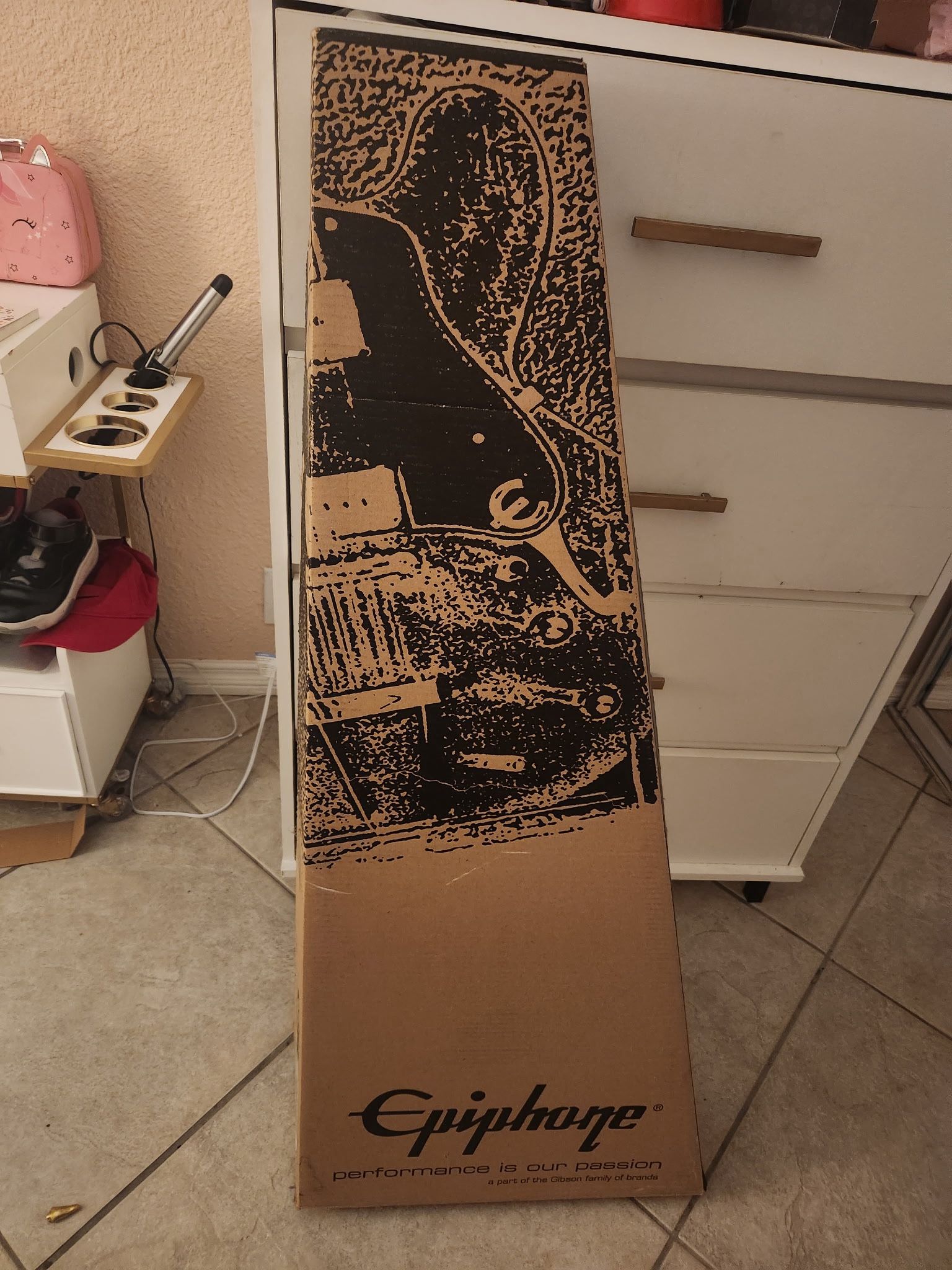 Epiphone Hummingbird Pro Acoustic/electric Guitar