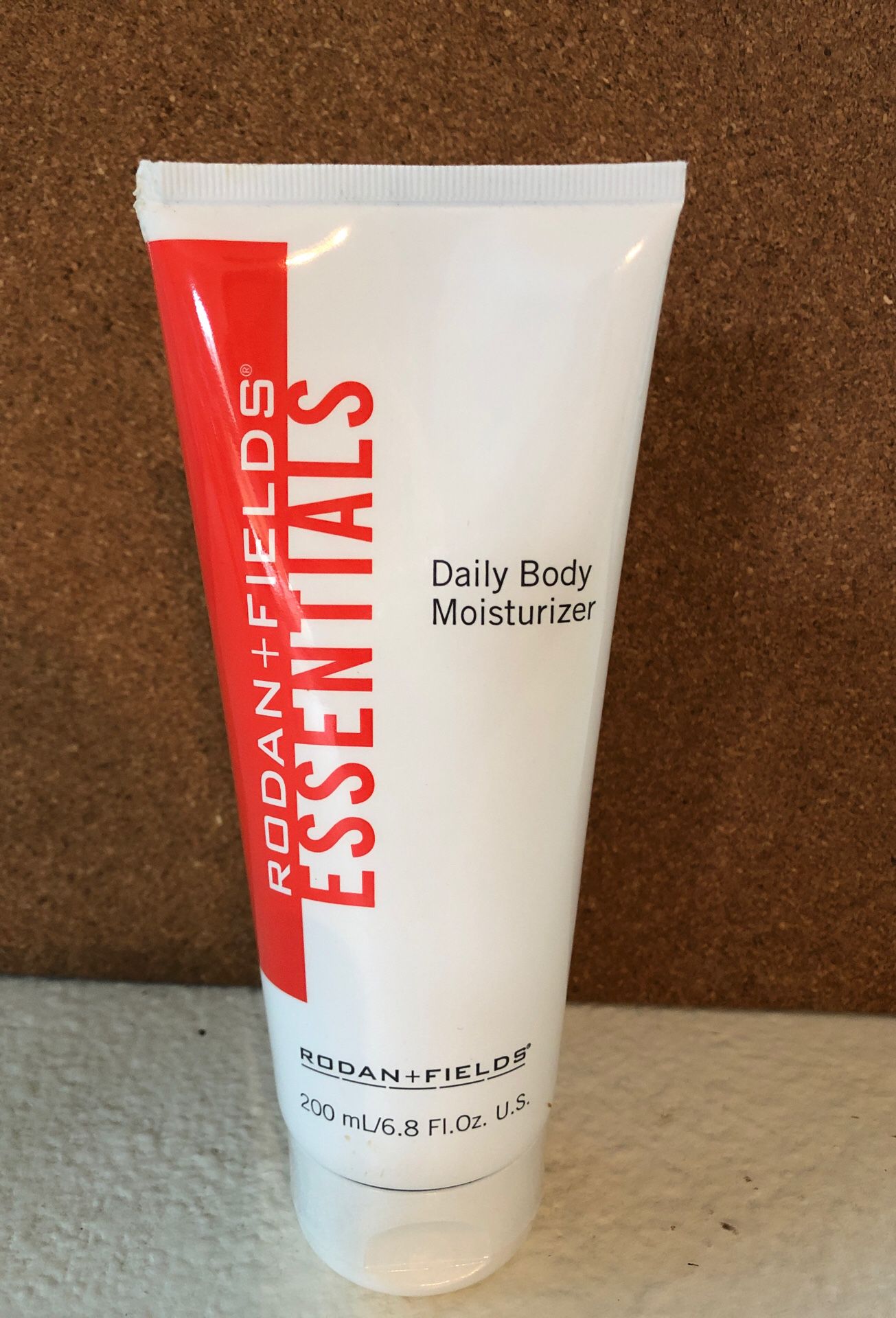 Rodan and Fields Essentials daily body moisturizer