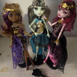 Monster High Dolls Draculaura Frankie Clawdeen 