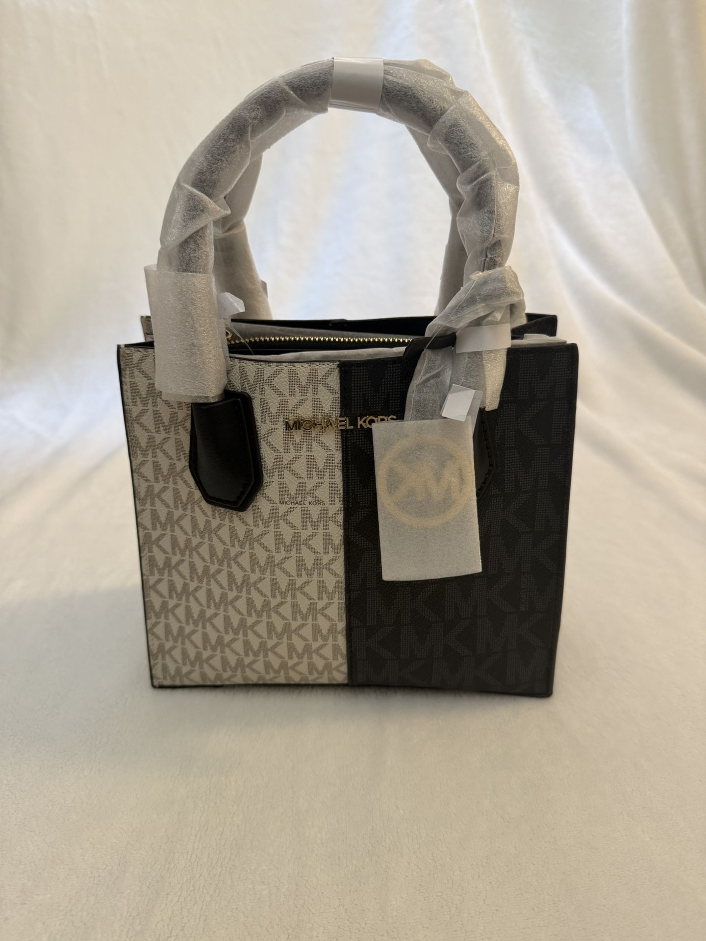 Michael Kors Mercer Brand New Medium Women’s Crossbody Satchel