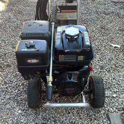 SIMPSON Mi-T-M HONDA GX390 4000 PSI PRESSURE WASHER 