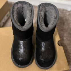 Toddler Black Metallic Uggs Size 10c