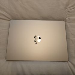 2021 MacBook Pro 14"