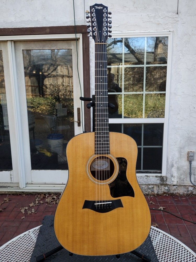 Taylor 12 String Acoustic / Electric Guitar 150E + case