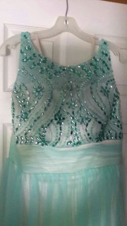 Bridesmaid mint color size 12. Make an offer.